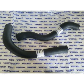 Uro-Parts Volvo 240 - 242 - 244 - 245 - DL - GL GLT 1976-1993 Upper & Lower Radiator Hose