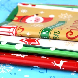 LOKIPA 30Christmas Wrapping Gift Bags ,Large Goodie Gift Bag with 72Feet Ribbon and 30 Tags for Chrismtas Wrapping Gift