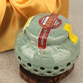 Jiri Mountain Macheon Nonghyup Premium Local Honey Pottery Set (600g x 1) / 지리산 마천농협 프리미엄 토종꿀 도자기 세트 (600g x 1개)