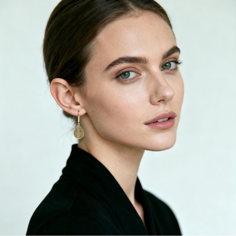 VTSKAIIE 14K Hammered Gold Vintage Teardrop Dangle Leverback Earrings for