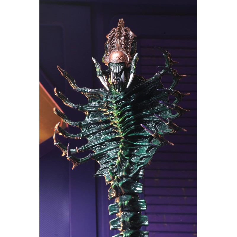 NECA - Aliens - 7" Scale Action Figure - Series