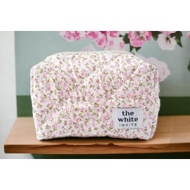 The White Invite Gifts Floral Makeup Bag, Quilted Cotton Cosmetic Bag, Floral Makeup Pouch, Quilted Toiletry Bag Women, Makeup Bag, Snack Bag Pouch Travel Bag… (Small: Blush Blooms)