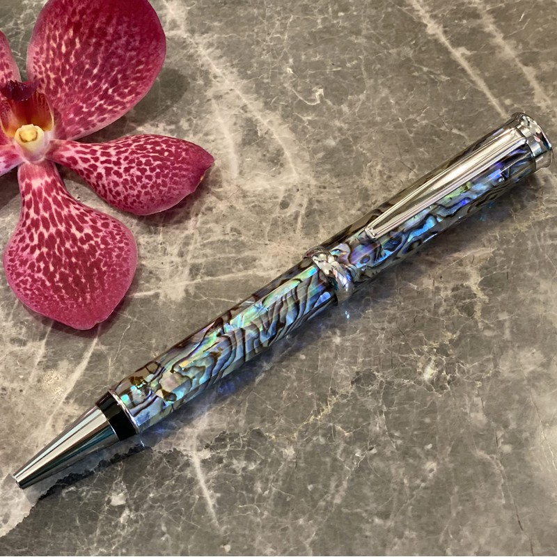 LACHIEVA LUX Premium Oil-Based Ballpoint Pen Natural Shell Abalone German-Made