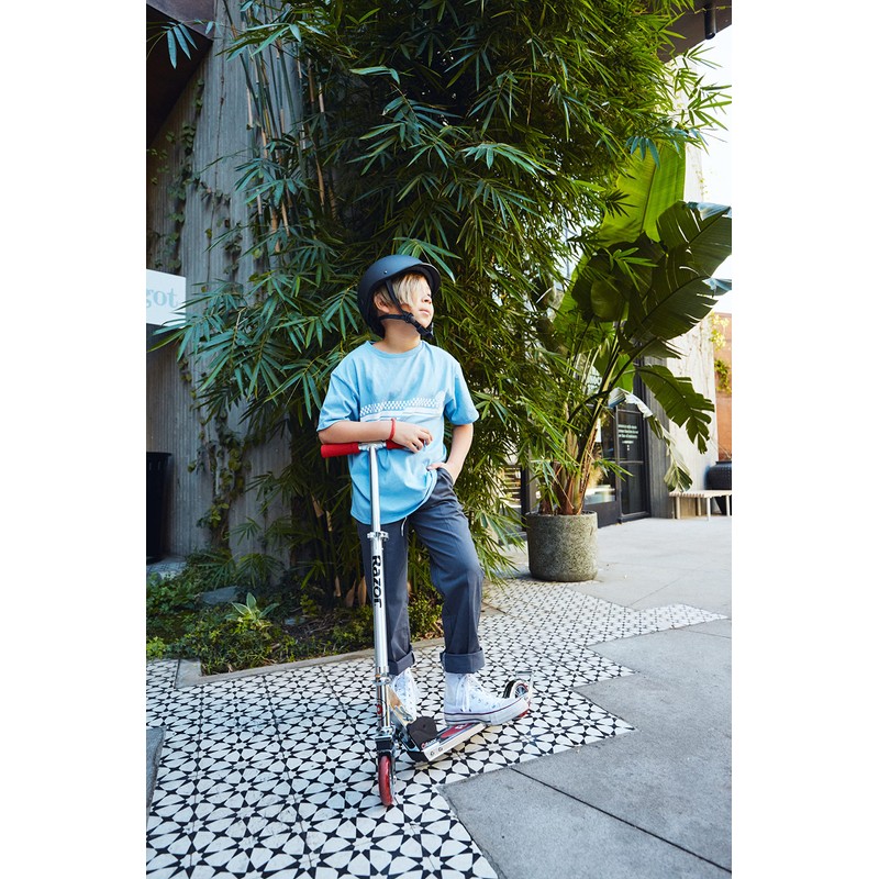 Razor A2 Kick Scooter for Kids – Wheelie Bar, Foldable,