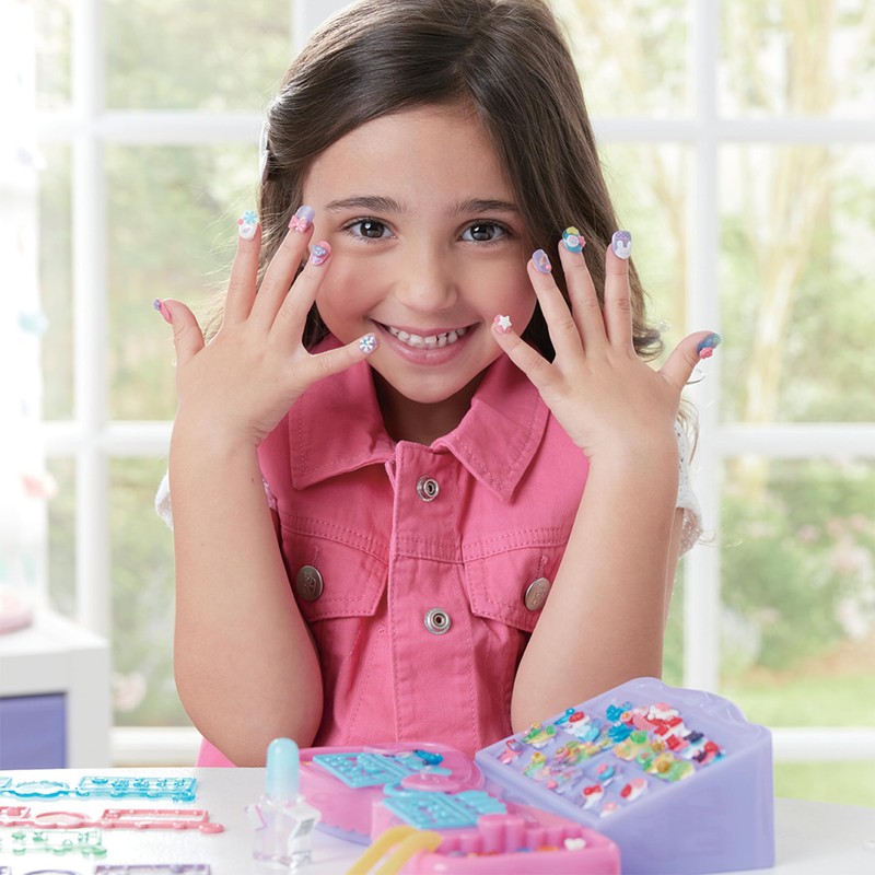 Aquabeads Design 'n Display Nail Studio