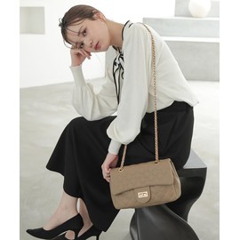 ALTROSE Beige Shoulder Bag for Women, Crossbody Bag, Lightweight Mini Shoulder Mini Chain Quilted Pouch, Small, Cute, Popular Brand, 2-Way, Long, 332393-08
