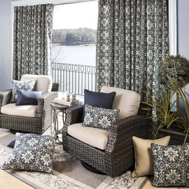 Pillow Perfect Outdoor/Indoor Fresco Floor Pillow, 25" x 25", Black