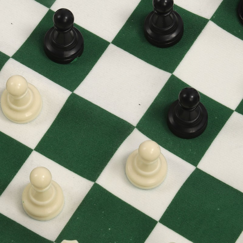 Chess Checkers Set PP Chess Pieces PU Imitation Leather Chess