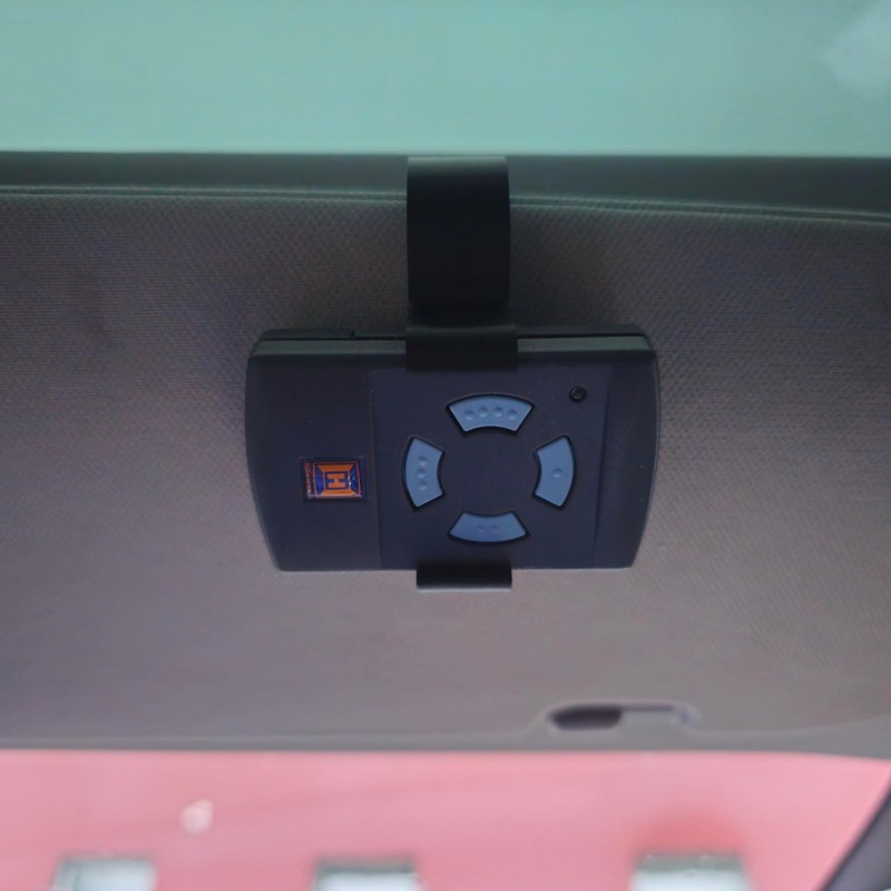 ALYXOR Sun Visor Mount for Hörmann HSM4 Handheld Transmitter