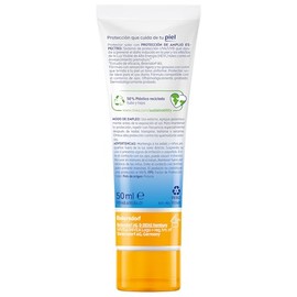 Protector Solar Facial NIVEA SUN Control Brillo Tono Claro, Cobertura de Larga Duración FPS 50+ 50ml