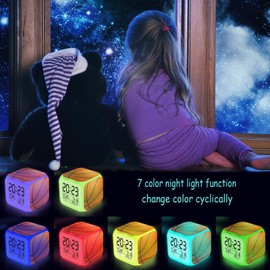 ZonleeApex Basketball Alarm Clock Gift Decor for Boys Girls Room, Battery Operated Desktop Kids Clock with 7 LED Color Changing Nightlight (3.15x3.15x3.15 inch)