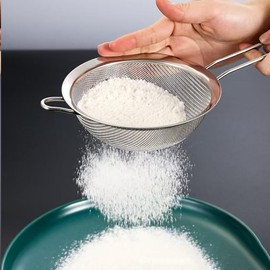 Fine Mesh Strainers - Premium Stainless Steel Colander Sieve Sifters, with Durable Mesh and Sturdy Handle, Excellent for Sifting Dry Ingredients, Flour, Pastas, Rice, Tea (5.5")