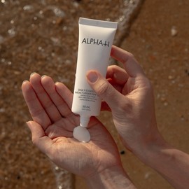 Alpha-H Daily Essential Moisturiser SPF50+ with Vitamin E 50ml