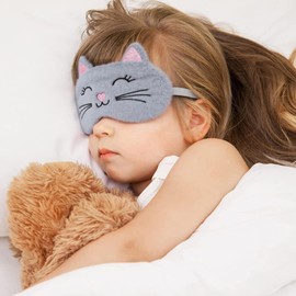 Zimoer 1 Stück kuschelige 3D Schlafmaske, süße graue Katze Design, super weich & atmungsaktiv, perfekt für Reisen, Nickerchen & zu Hause – ideale Schlafhilfe für Kinder, Mädchen, Jungen & Erwachsene