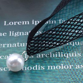 Atentuyi Black Lace Collar Pearl Collar Clavicle Chain Lace Collar Vintage Lace Tattoo Choker Gothic Jewellery for Women and Girls Teens
