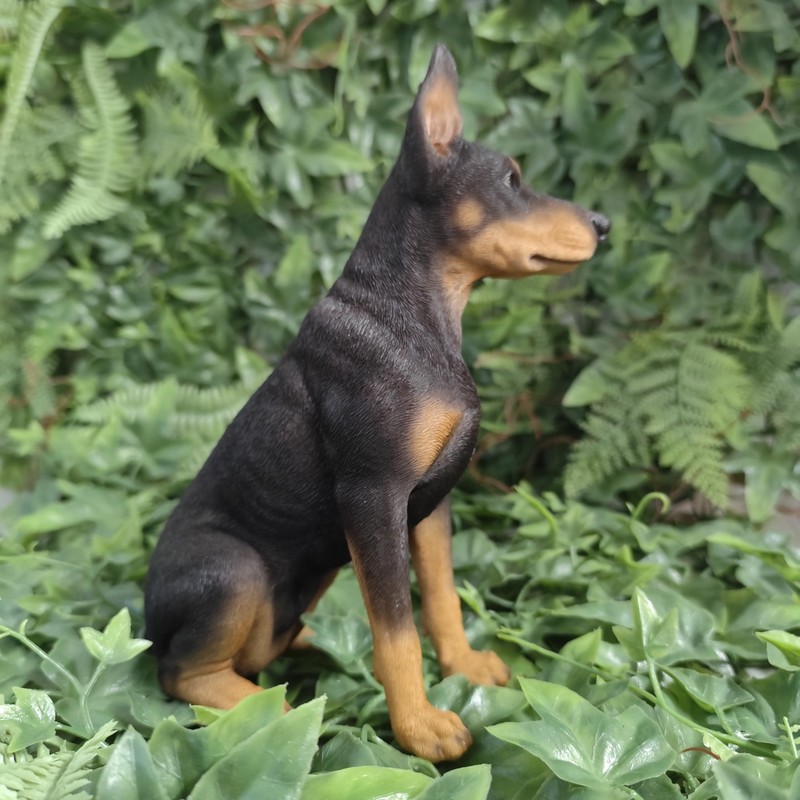 Vivid Arts Dobermann-Pinscher – Gartendekoration für drinnen und draußen