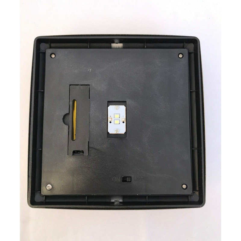 Ntertainment House 2-pcs Metal Plated 2 SMD LED Deck Solar