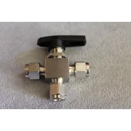 Swagelok DK-LOK VG823A-D-4T-S 3-WAY BALL VALVE - sS316 1/4" TUBE