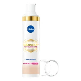 Luminous 630 Fluido CC SPF30 40ml  Nivea | Anti-Manchas con Protección Solar | Hidratante Facial de Día para Todo Tipo de Piel | Unifica el Tono y Corrige Imperfecciones