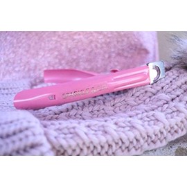 Sparkle and Co. Pink False Nail Cutter