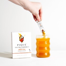 PIQUE Electric Turmeric 2 - Supports Healthy Immunity, The Natural Inflammatory Response, Natural Detox Pathways, and Radiant Skin - 28ct Single Serve Sticks (Pack of 1)