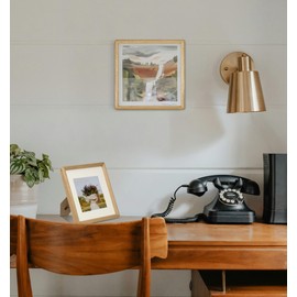 ECLSDL Square 6x6 Picture Frame Horizontal Vertical Display Photos 4x4 with Mat or 6x6 without Mat Made of Solid Natural Oak Wood with Real Glass Table Desktop Standing Wall Mounting Gallery Frames