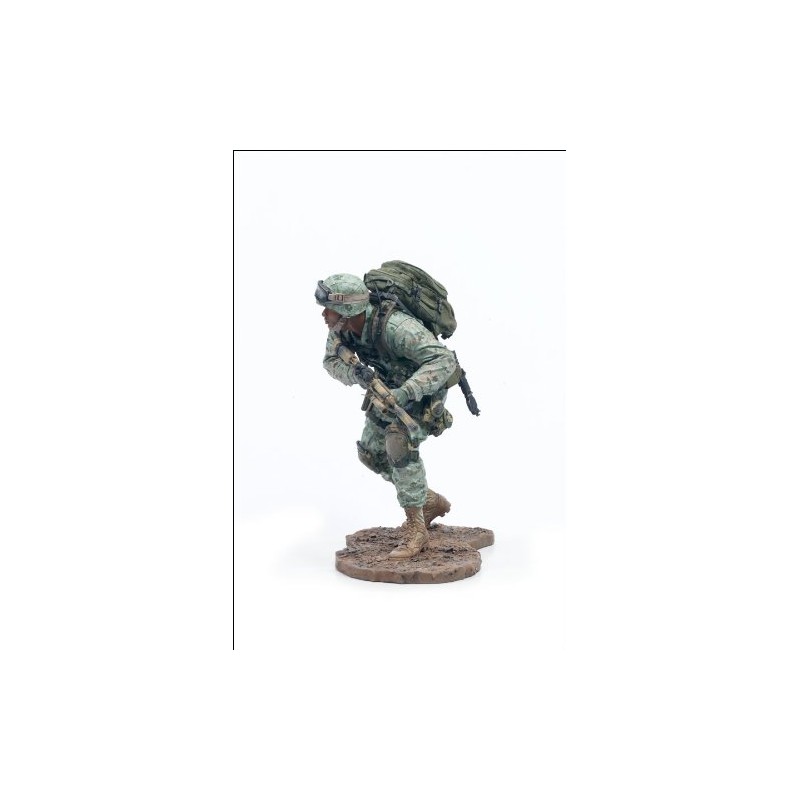 McFarlanes Military Series 1 Marine Corps Recon (African American) Action