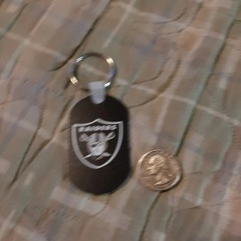 Forever Collectibles LAS VEGAS RAIDERS DOG TAG KEY CHAIN ALUMINUM KEYCHAIN