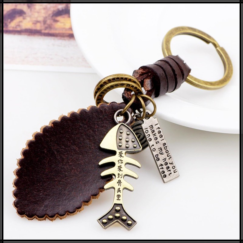 White Fang AZ314 Key Ring, Keychain, Leather, Bronze, Retro, Charm,