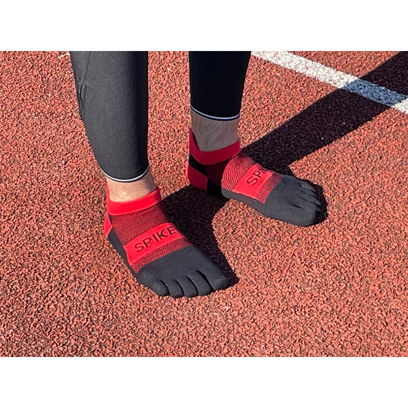 [Spikes] 5-Toe Grip Socks, red/black