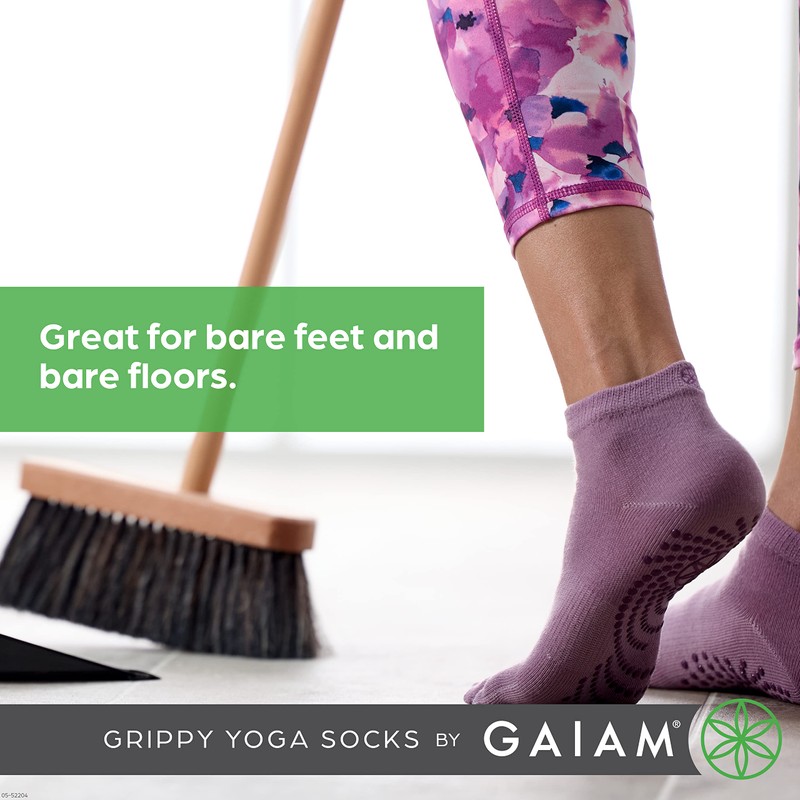 Gaiam Yoga Socks Medium/Large Unisex Adults Grey 2 Pairs