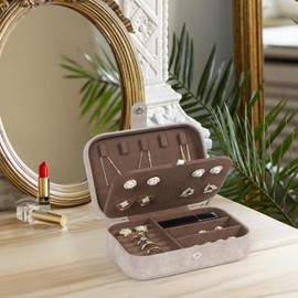 Travel Jewelry Box, PU Leather Small Jewelry Organizer for Women Girls, Portable Mini Travel Case Display Storage Holder Boxes for Stud Earrings, Rings, Necklaces, Bracelets (Brown)