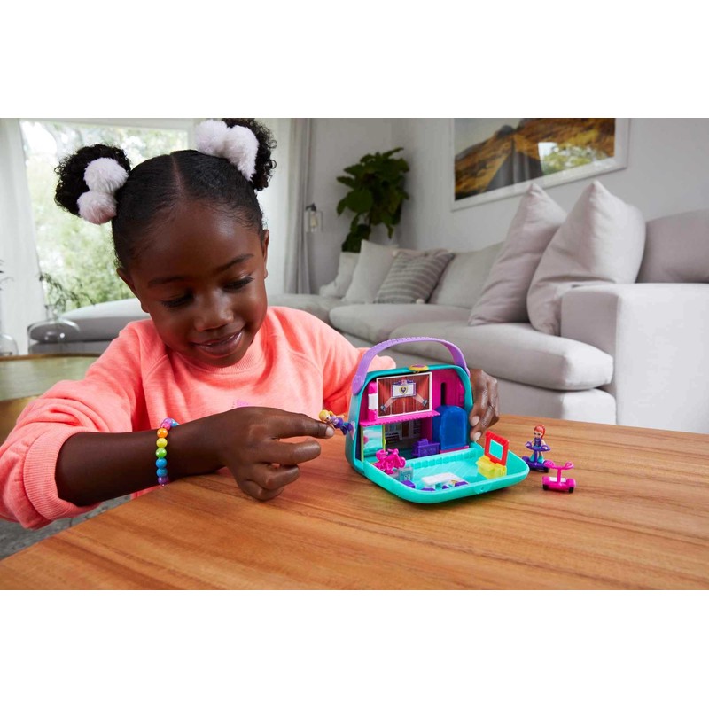 Polly Pocket 2-in-1 Playset, Travel Toy with 2 Micro Dolls