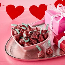 Meltaway Kisses, 2lb Pack of Chocolate Roses Individually Wrapped Bulk, Ideal Valentine Kisss for Valentine's Day Surprises, Perfect Valentines Chocolates for Romantic Gifts
