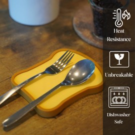 Shuzhi Silicone Spoon Rest for Stove Top, Cute Bread Shape Spoon Holder, Spoon Rest for Kitchen Counter, Coffee Spoon Rest, Cooking Utensil Rest for Spoons, Ladle, Spatula, Farmhouse Kitchen Decor, 1 PC.