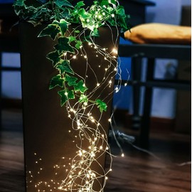 hellum Christmas Garland Illuminated 5 m with 196 Warm White LEDs for Outdoor Use, LED Garland Christmas 5 m with Timer and Transformer, Balcony Lighting 12 Strands, Supply Cable 2 m <59 lm 152845