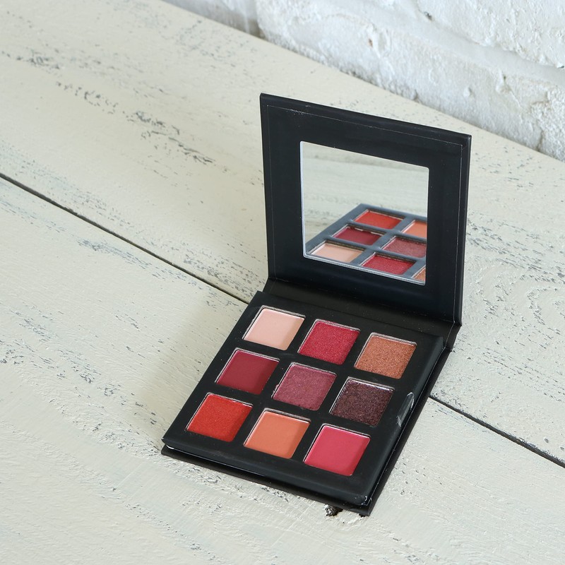 Technic Eyeshadow Palette (9 Colors) Intrigued