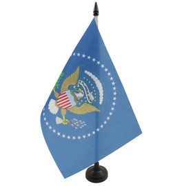 AZ FLAG USA President Table Flag 5'' x 8'' - US - American Desk Flag 21 x 14 cm - Black plastic stick and base