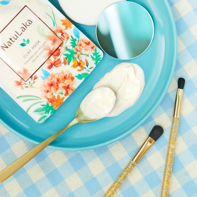 NatuLaka Clay Mask - Detoxifying, Pore Minimizing, Hydrating Mask