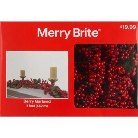 Merry Brite Red Berry Garland 5 Feet Winter Holiday Decor New in Box