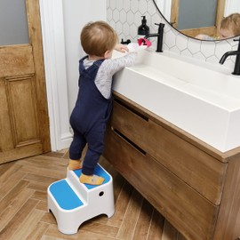 Prince Lionheart Dual Height UPPY2 Step Stool, Perfect Step Stool for Potty Training and in The Kitchen to Wash Hands, Grippy Non-Slip Top, Sturdy Base with Non-Slip Feet,