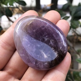 Ladeukoi Natural Amethyst Crystal Thumb Worry Stone, Hand Carved Healing Crystal Teardrop Pocket Stones for Anxiety Stress Relief Meditation