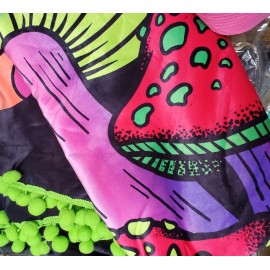 Dolls Kill ~ Dolls Home ~ Trippy Mushroom Print Soft Velour Sherpa Blanket w Bag