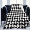Perinsto Houndstooth Pattern Throw Blanket Ultra Soft Warm All Season