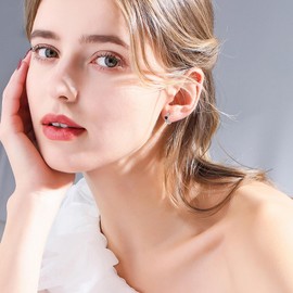 Celtic Knot Huggie Earrings Heart Hoops S925 Sterling Silver Hinged Hoop Earrings Irish Earrings Cartilage Hoop Earrings Small Hoop Earrings for Women Dainty Witches Knot Jewelry Gift, Cubic Zirconia