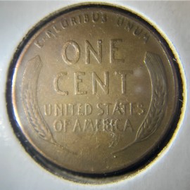 1 piece of 1946 P Lincoln Wheat Cent in Coin Flip