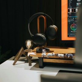 HOMARTIQ Cute Cat Car Monitors &Desk Figurines – Adorable Decorations for Computer Monitors, Car Screens, Desks, and More – to Enhance Happiness and Style (Mini Cat)