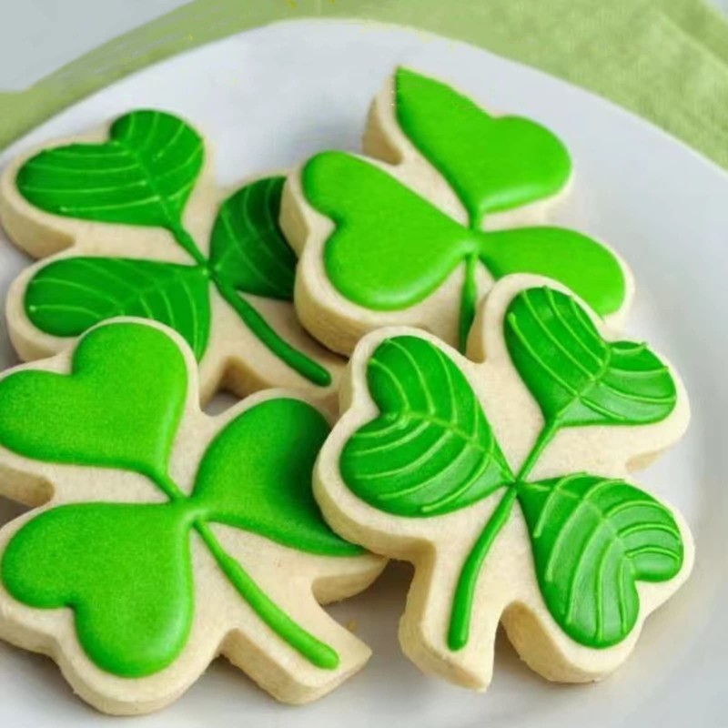 JOB JOL Cookie Cutters 3 PCS, Shamrock Cookie Cutters, 2.5'',