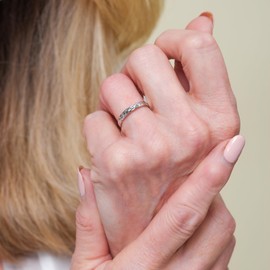 TJC 9ct White Gold Stackable Band Ring for Women Size S