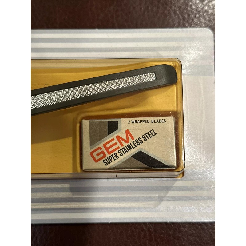 American Safety Razor Company VINTAGE GEM CONTOUR II RAZOR W/